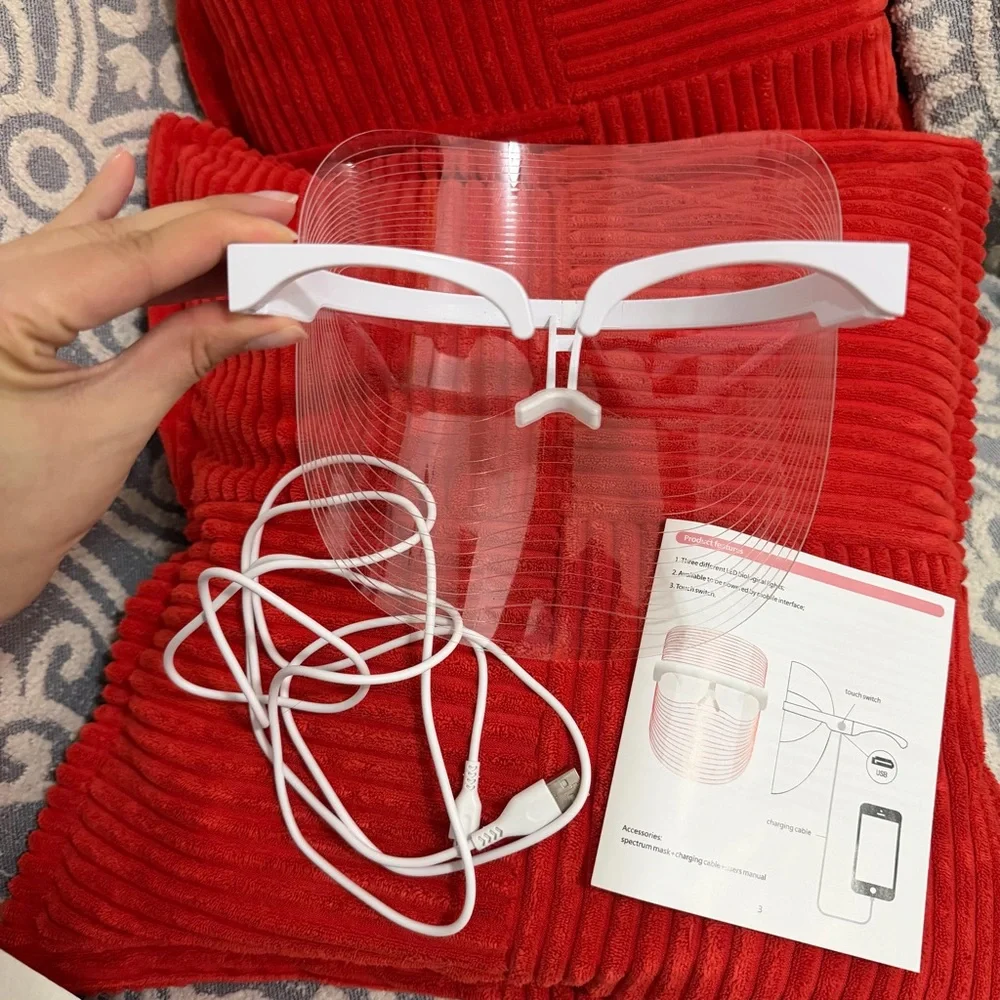 Bliss Spa To Go Led Light Therapy Face Mask 3 Color Modes Used 2-3 Times
